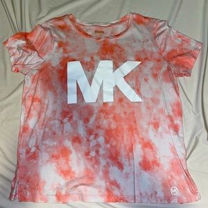 3 Michael Kors T-Shirts